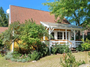 Glammseehaus Ulla Comfortable holiday residence, Warin